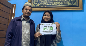 Beasiswa LAZNAS Al Irsyad Dorong Mauly Lebih Bersungguh-Sungguh dan Berprestasi