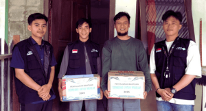 Peduli Mualaf, LAZNAS Al Irsyad Purwokerto Salurkan Paket Sembako