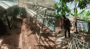 Bangun Kandang Ayam di Desa Tanggeran, LAZNAS Al Irsyad Purwokerto Ingin Pesantren dan Masyarakat Miliki Kemandirian Ekonomi