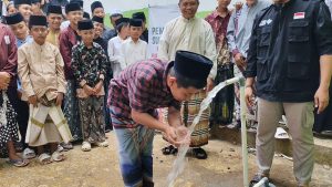 Penantian Panjang Berakhir, Santri Biroyatul Huda Kini Tak Lagi Menimba Air ke Sungai