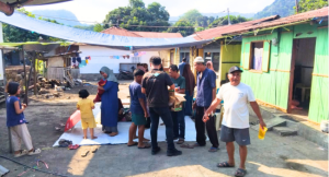 Gempa Susulan Belum Berhenti, LAZNAS Al Irsyad Buka Dapur Umum di Tanazozo, Ende