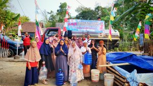 Pamsimas Tak Berfungsi Saat Kemarau, LAZNAS Al Irsyad Purwokerto Salurkan Bantuan Air Bersih untuk Warga Grumbul Kepel